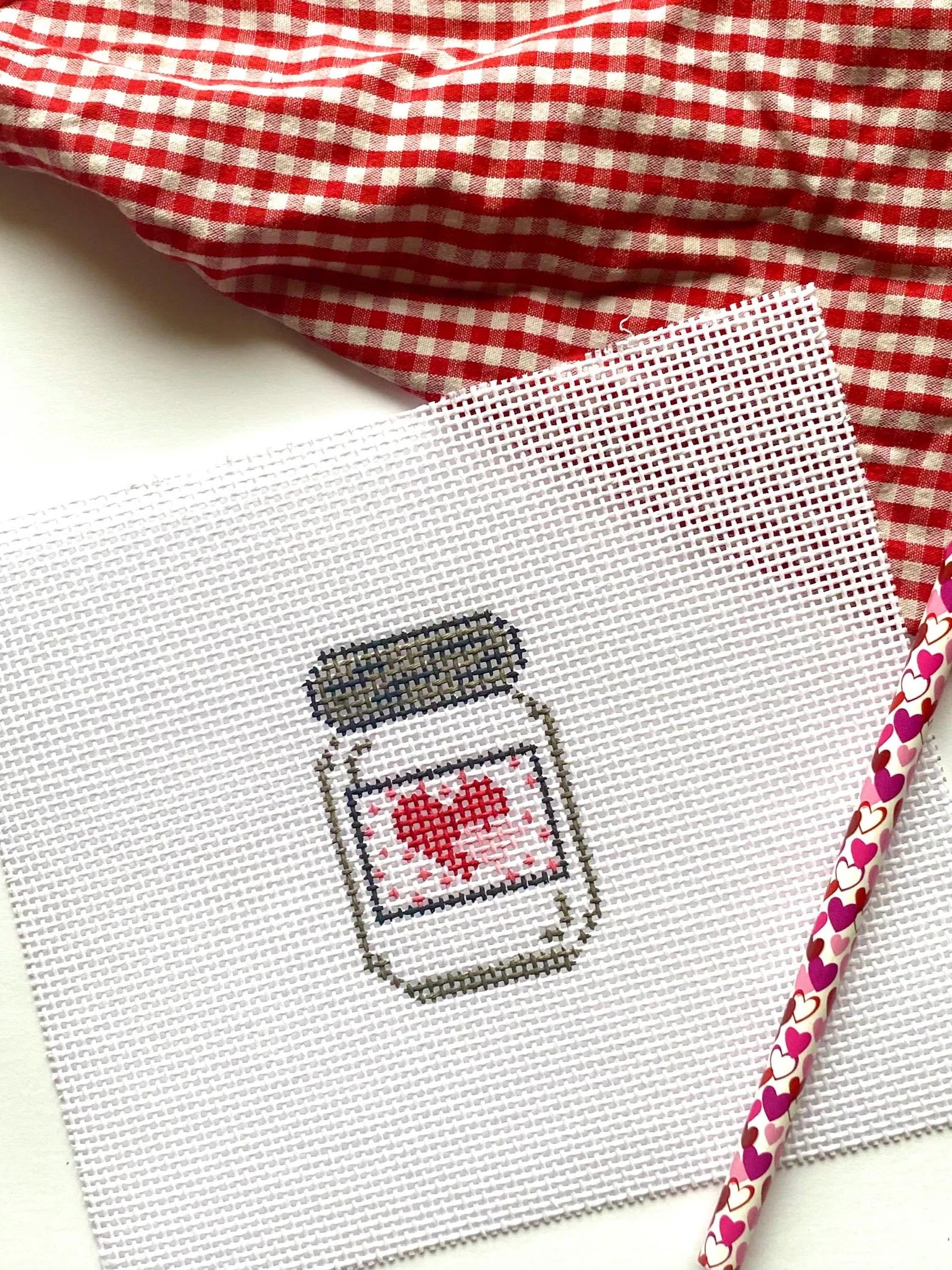 GV200 - Valentine's Mason Jar - 13M